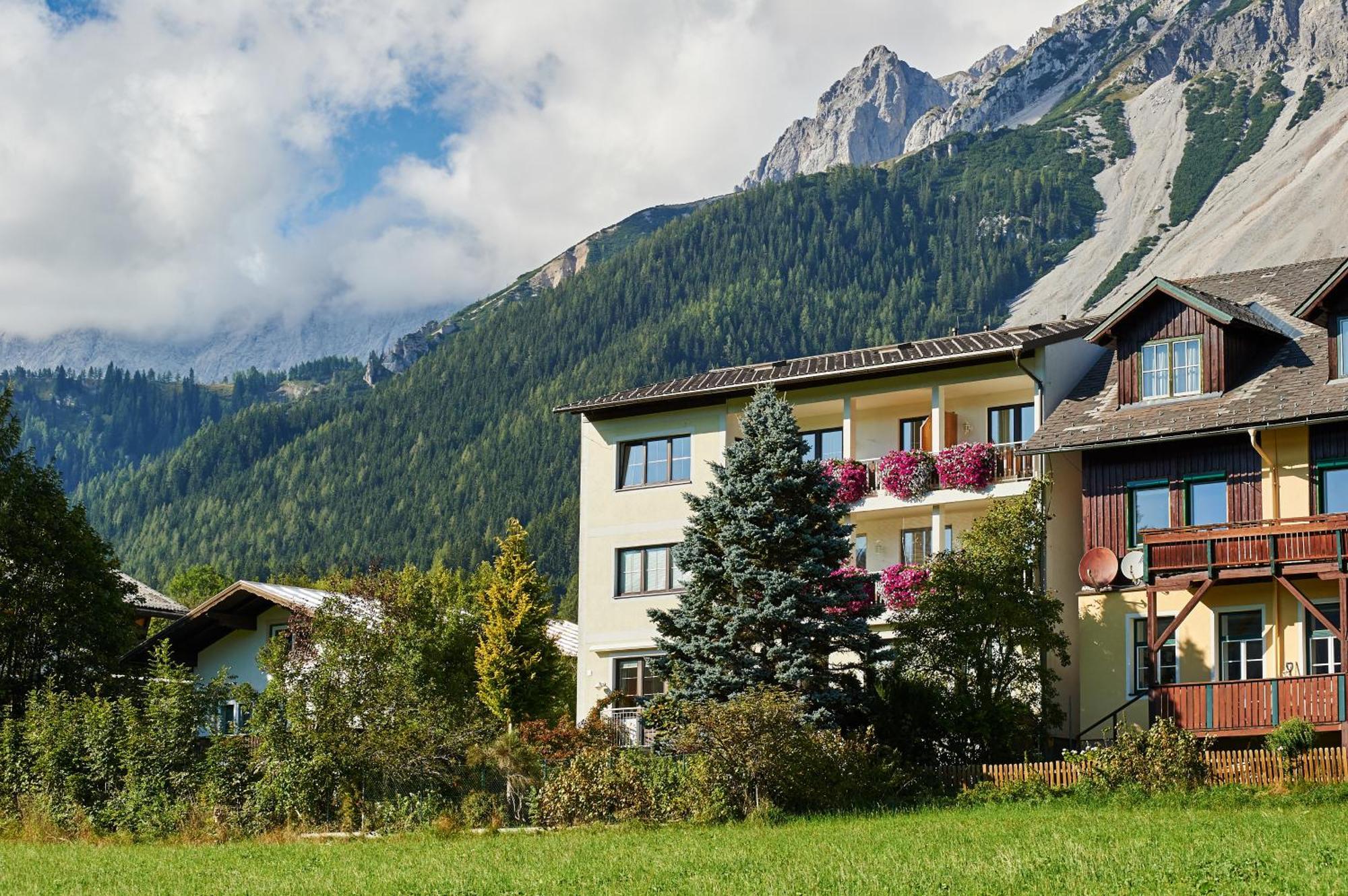 Ferienwohnung Gästehaus Herma Ramsau am Dachstein Exterior foto